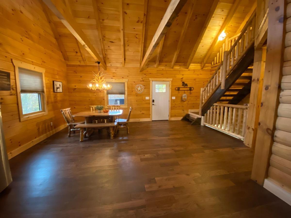 Pine Creek Cabins & Camping Resort South Bloomingville Kültér fotó